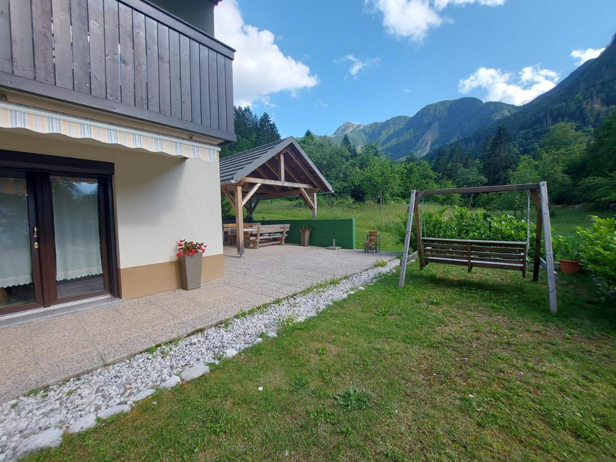 Apartmaji Katrc Soča Buitenkant foto